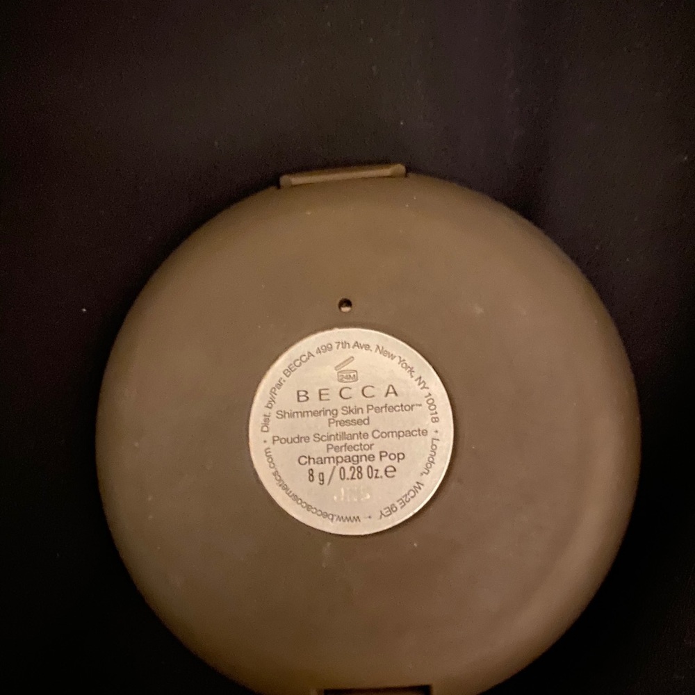Becca Champagne Pop Skin Perfector